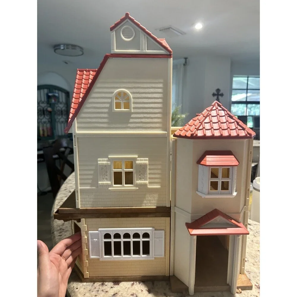 Calico Critters Sylvanian Families EPOCH Large Red Roof Multi-Story Dollhouse